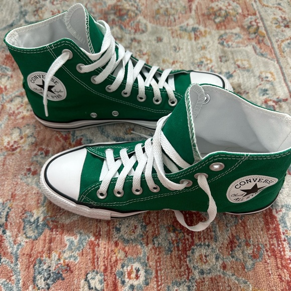 Amazon Green Converse High Tops - Picture 4 of 7